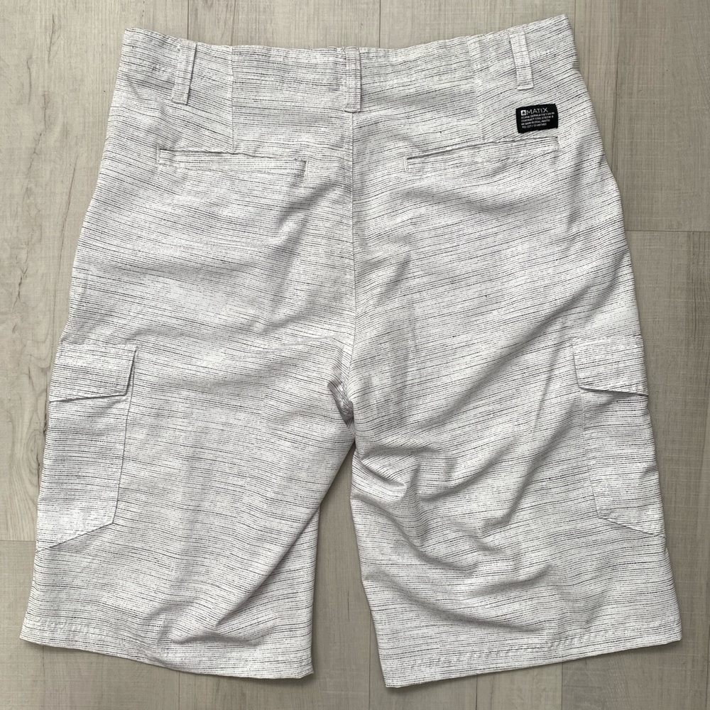 Matix Men's Performance White & Black Stripe Lightweight Quick Dry Cargo Shorts - Picture 2 of 7